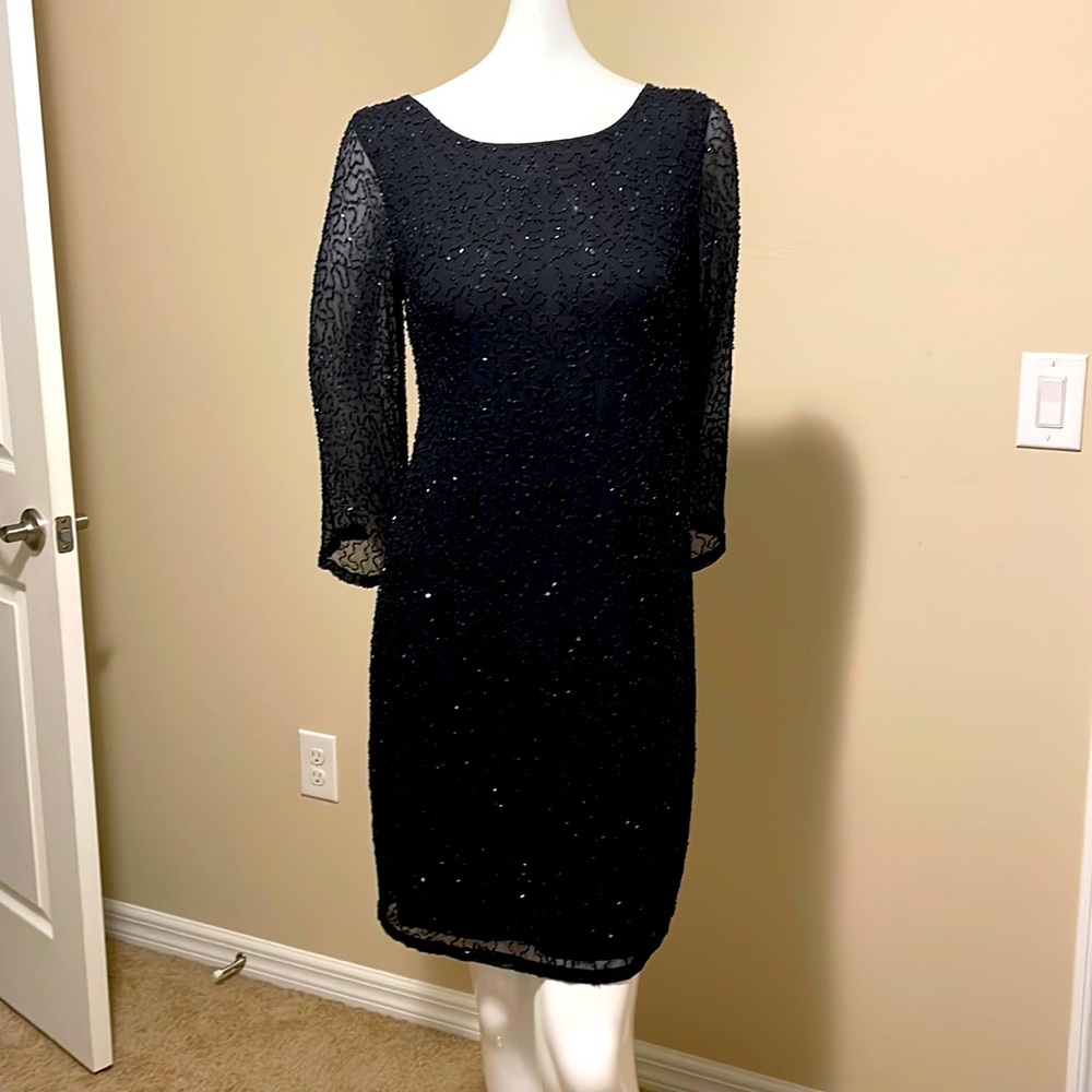 Alice + Olivia Silk Chiffon Bracelet Bell Sleeve Fully Beaded Sheath Dress 6NWT